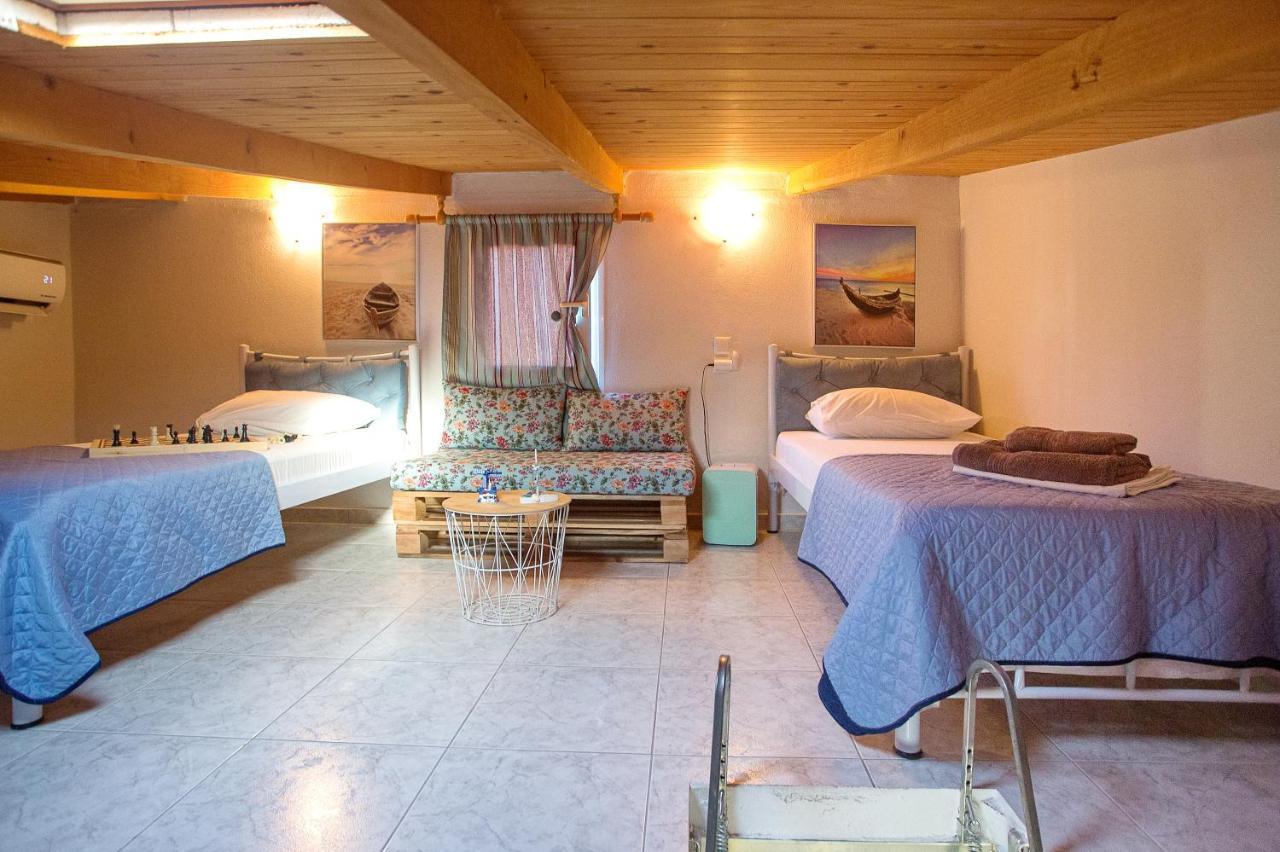 Holiday House Ioanna 2 - Loft Néa Péramos 外观 照片