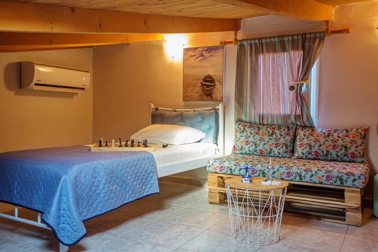 Holiday House Ioanna 2 - Loft Néa Péramos 外观 照片