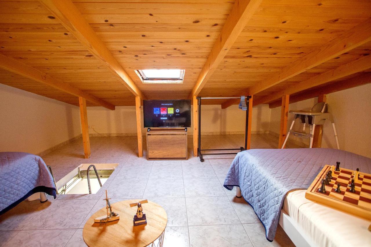 Holiday House Ioanna 2 - Loft Néa Péramos 外观 照片