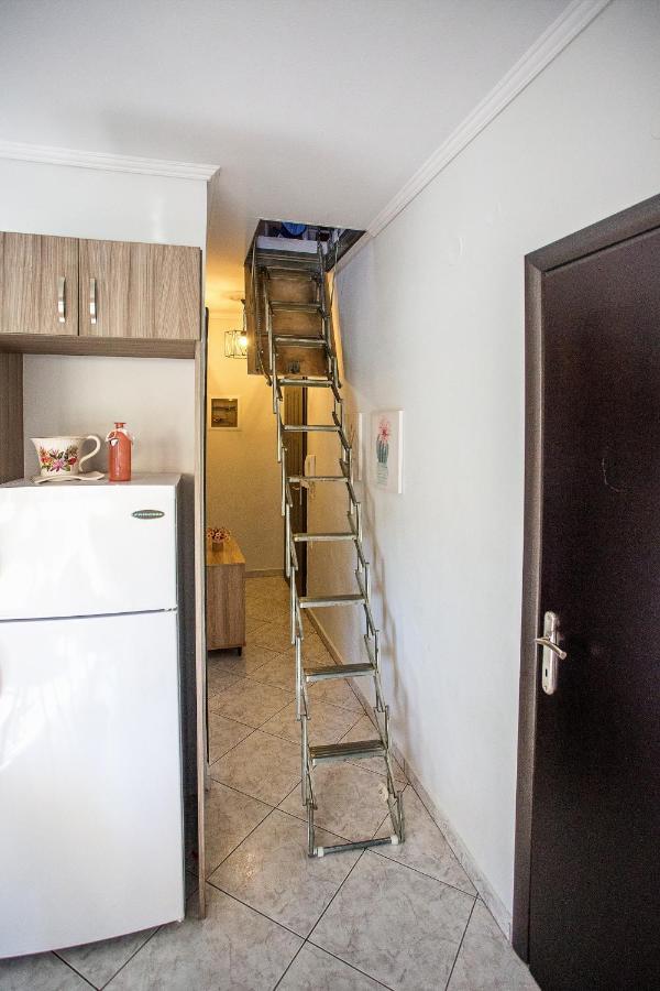 Holiday House Ioanna 2 - Loft Néa Péramos 外观 照片